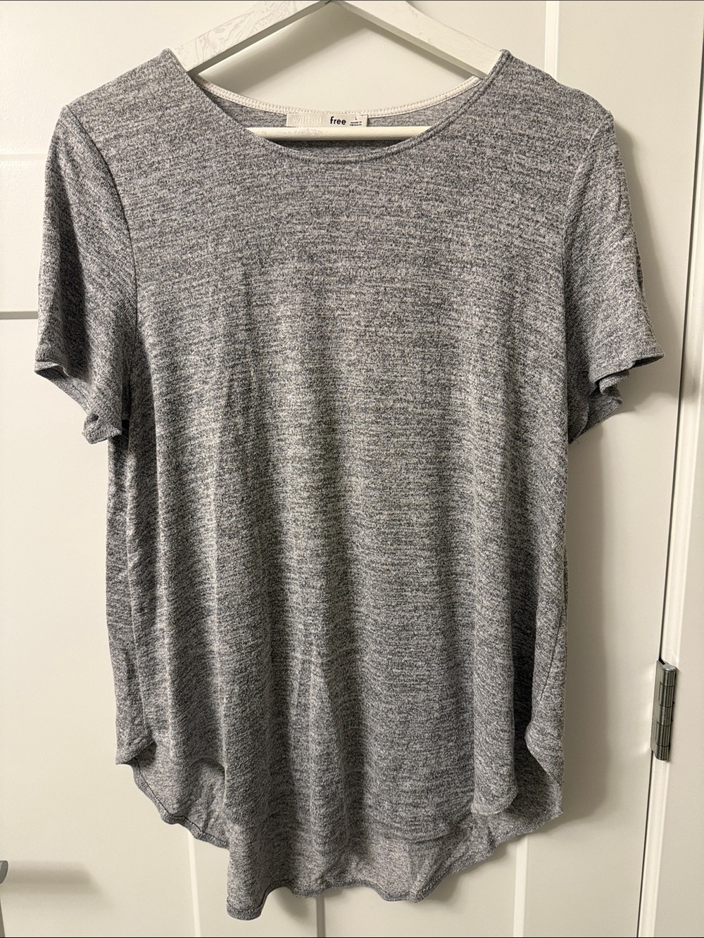 Wilfred Heather Gray Short Sleeve Tee